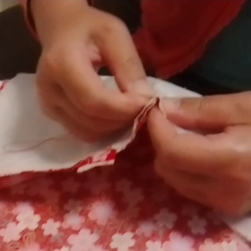 手缝 手作 樱花 花卉 日式图纹 和服 束口袋 侧背包 复古 米白×红 日系 - 侧背包/斜挎包 - 棉 红色