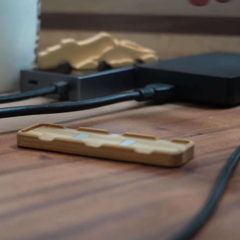 磁力收线器 玉山岚间磁吸收线器 - 卷线器/电线收纳 - 木头 咖啡色