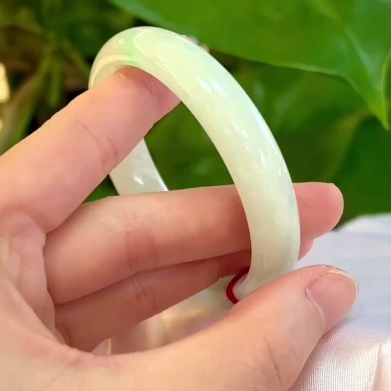 冰种 天然翡翠 缅甸 A玉 玉镯 • 芙蓉飘花翡翠福镯 - 手链/手环 - 石头 绿色