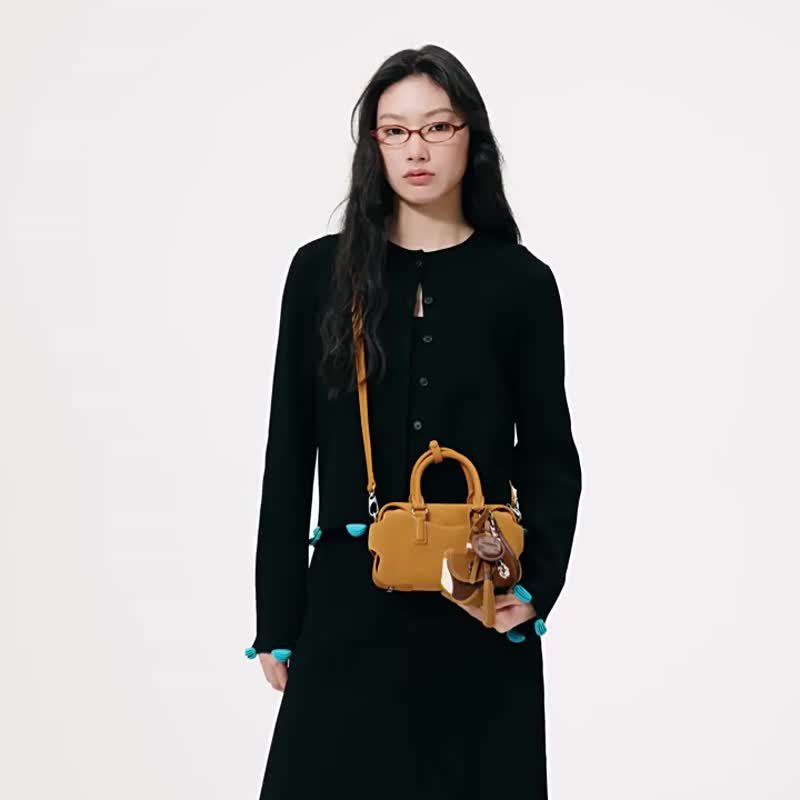 绒面姜黄 小号棒球波士顿包 牛皮真皮包 手提肩背腋下包 KUNOGIGI - 侧背包/斜挎包 - 真皮 黄色