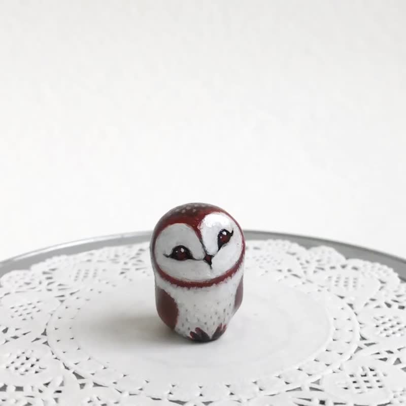 Owl gift figurine, white owl figurine, clay owl - 玩偶/公仔 - 其他材质 白色