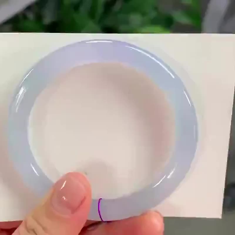 冰种翡翠天然翡翠玉镯 A玉手镯 玉鈪 • 冰种粉紫蓝翡翠圆镯 - 手链/手环 - 玉石 紫色