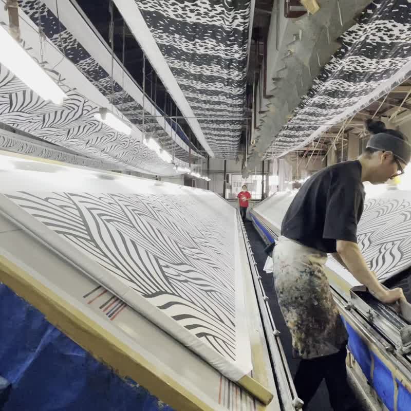 Buller (岩) - Lotta Jansdotter 联名合作风吕敷（日式包袱巾） - 丝巾 - 棉．麻 黑色