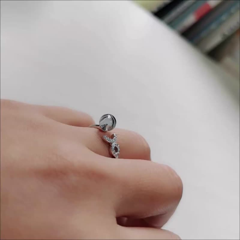 金牛座 双子座 巨蟹座 纯银镶钻星座琉璃香氛戒指 可调式戒围 - 戒指 - 纯银 银色