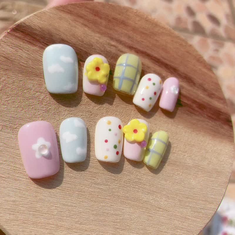 新花园 可爱 手工美甲 手绘穿戴甲 Nail arts/Press on nails - 其他 - 其他材质 多色