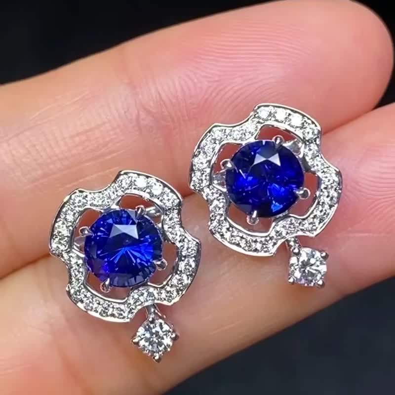 大牌款皇家蓝色蓝宝石耳钉  3.2克拉 - 耳环/耳夹 - 宝石 