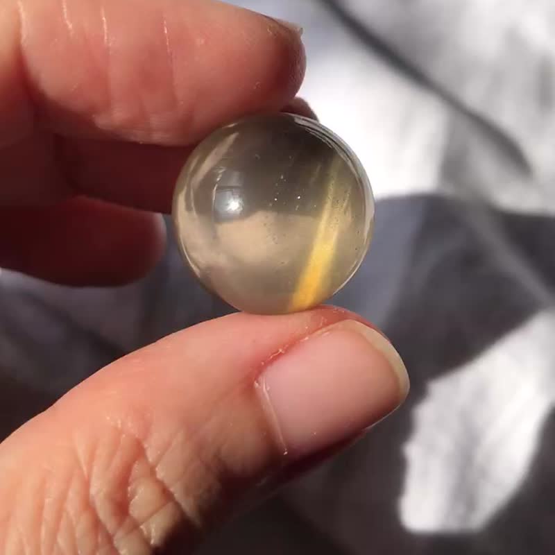 巴西黄金兔毛球 黄兔毛 顺发 金发 冰亮 星光 水晶 摆设 连座 - 摆饰 - 水晶 橘色