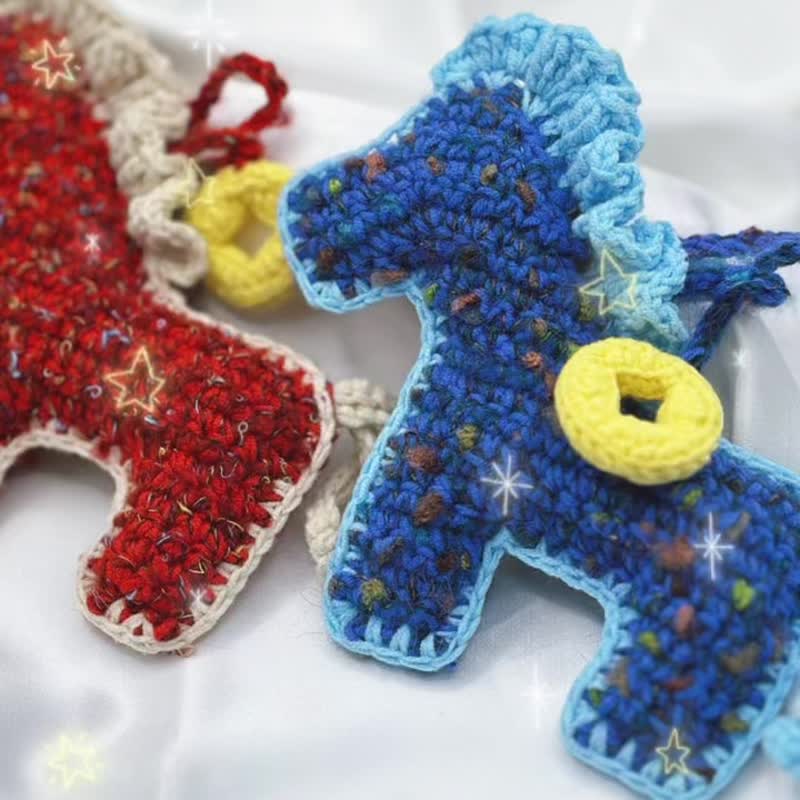 Irene 时光女神~织梦系列马上珍钻钱幸运小马手工编织吊饰 - 手链/手环 - 其他材质 多色