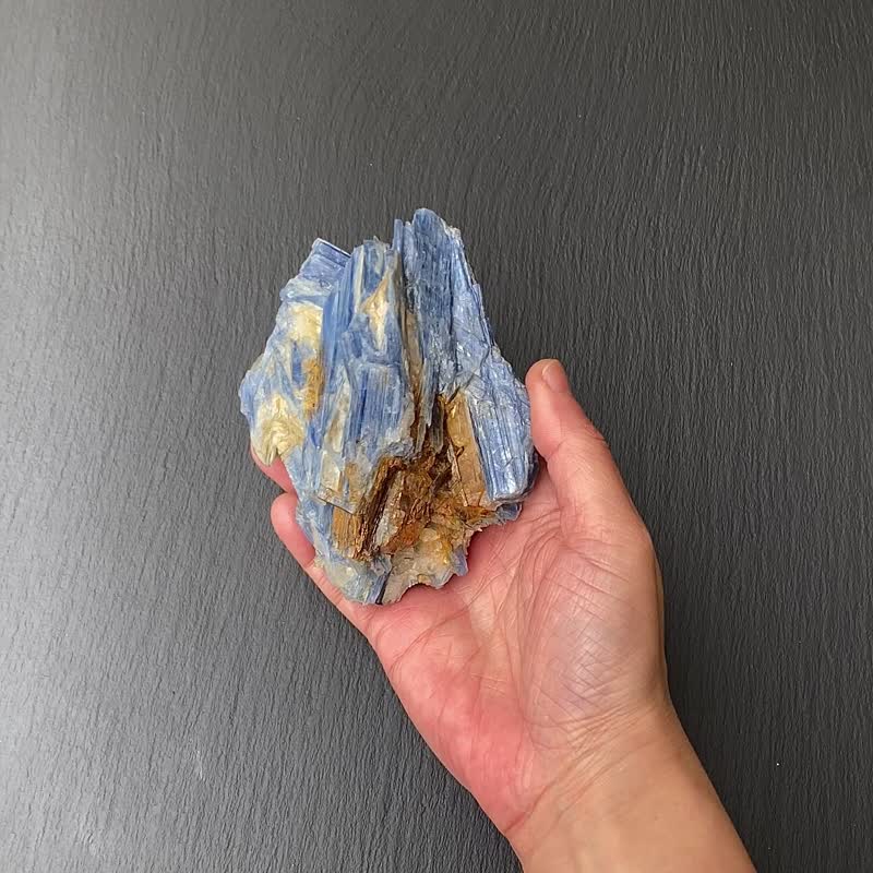 手串充电站-原矿蓝晶石共生白水晶 云母 镜铁矿 消磁手链养水晶 - 摆饰 - 水晶 多色