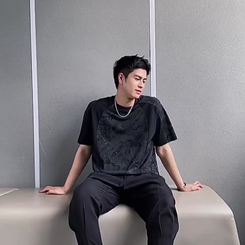 夏季印花拼接短袖T恤 男士闪钻休闲上衣 - 男装上衣/T 恤 - 棉．麻 