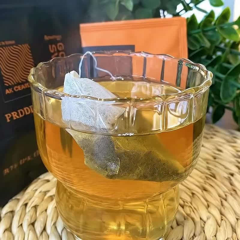 圣诞礼盒【早精神 晚好眠】灵耆元气茶10入 + 助入眠晚安茶10入 - 茶 - 新鲜食材 