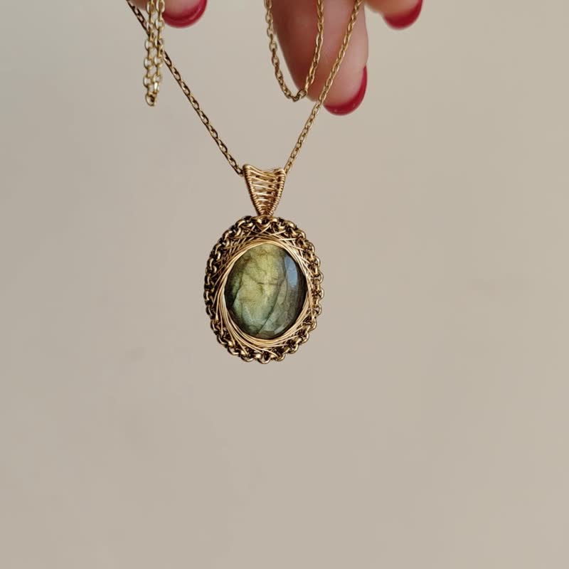 14kGF天然拉长石吊坠 天然石项链 光谱石锁骨链 手工饰品 不褪色 - 项链 - 半宝石 金色