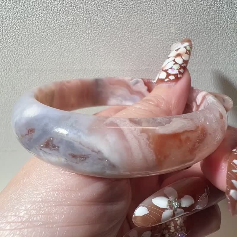 樱花玛瑙手镯 玛瑙手镯 冰飘流沙油画风牛血红 正圈 圈口58 - 手链/手环 - 玉石 