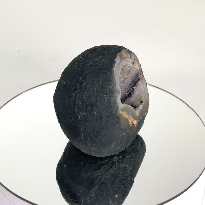 乌拉圭魔幻星空洞 740223 - 摆饰 - 水晶 多色
