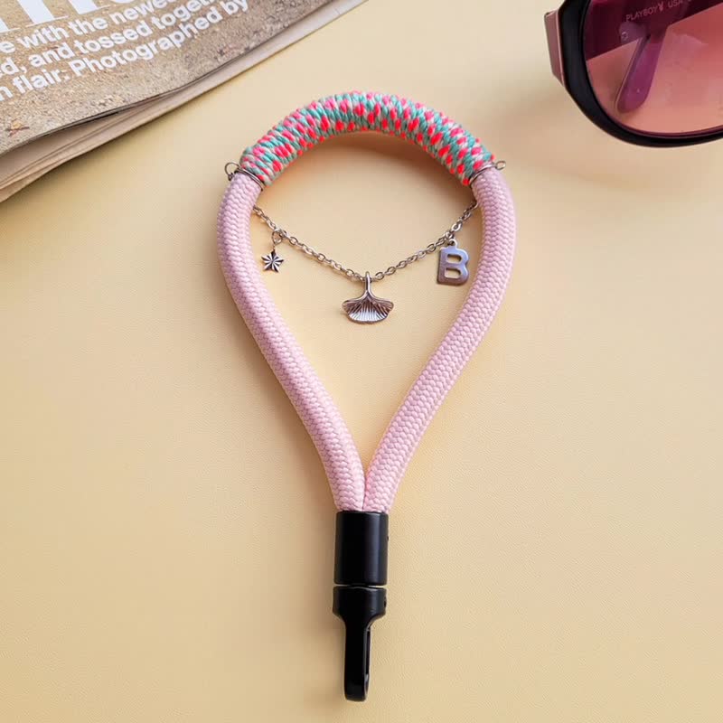不褪色！定制英文字母手腕挂绳连夹片 手机手腕绳 7 色 宝宝粉 - 挂绳/吊绳 - 其他人造纤维 粉红色