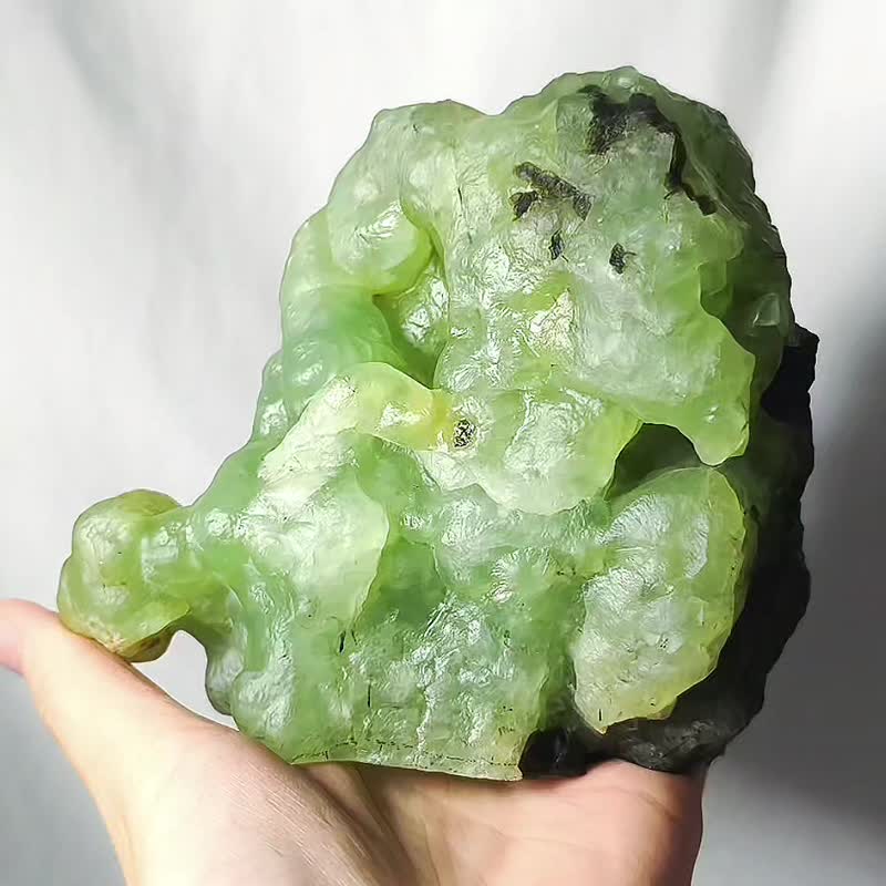顶级葡萄石 希望 招财 成功 心轮 原石 摆件 收藏 风水 单品 礼物 - 摆饰 - 宝石 绿色