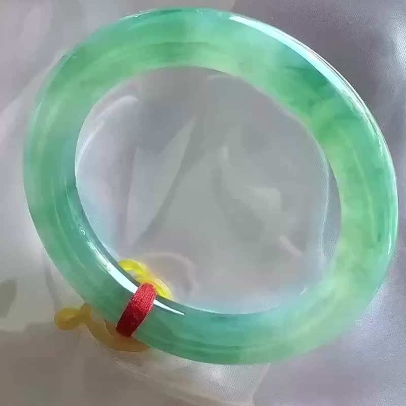 冰种翡翠天然翡翠玉镯A玉手镯 玉鈪 • 冰种海绿翡翠圆镯 - 手链/手环 - 玉石 绿色