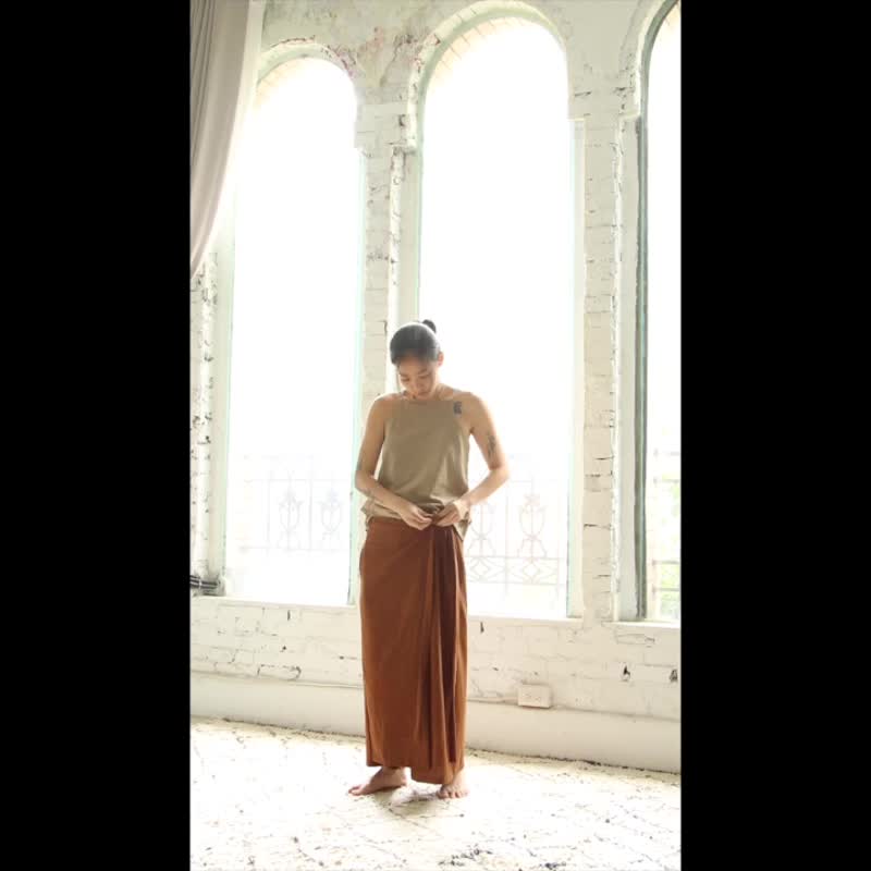 OMAKE 前覆片侧绑带长裤 / 菱纹布 深蓝 - 女装长裤 - 棉．麻 蓝色