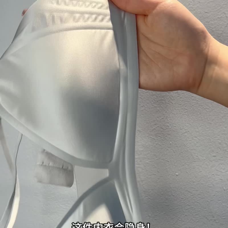 小胸无痕内衣法式深V牛奶缎面女夏细肩带三角杯无钢圈文胸薄款 - 女士内衣裤 - 聚酯纤维 黑色