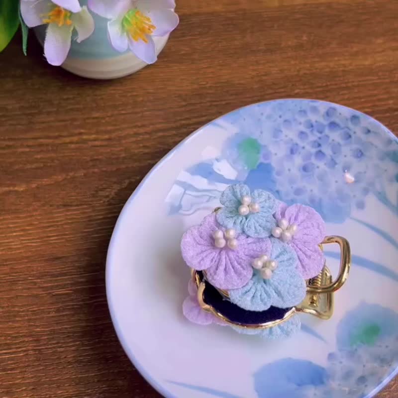 细工布花 绣球花和风布花 双面发夹 - 发饰 - 其他人造纤维 多色