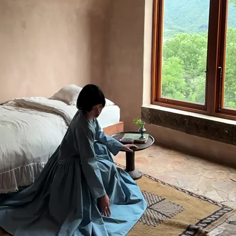 藍色 蓬蓬大裙擺藍風鈴洋裝 復古寬鬆長款長袖連身裙 - 洋装/连衣裙 - 棉．麻 蓝色