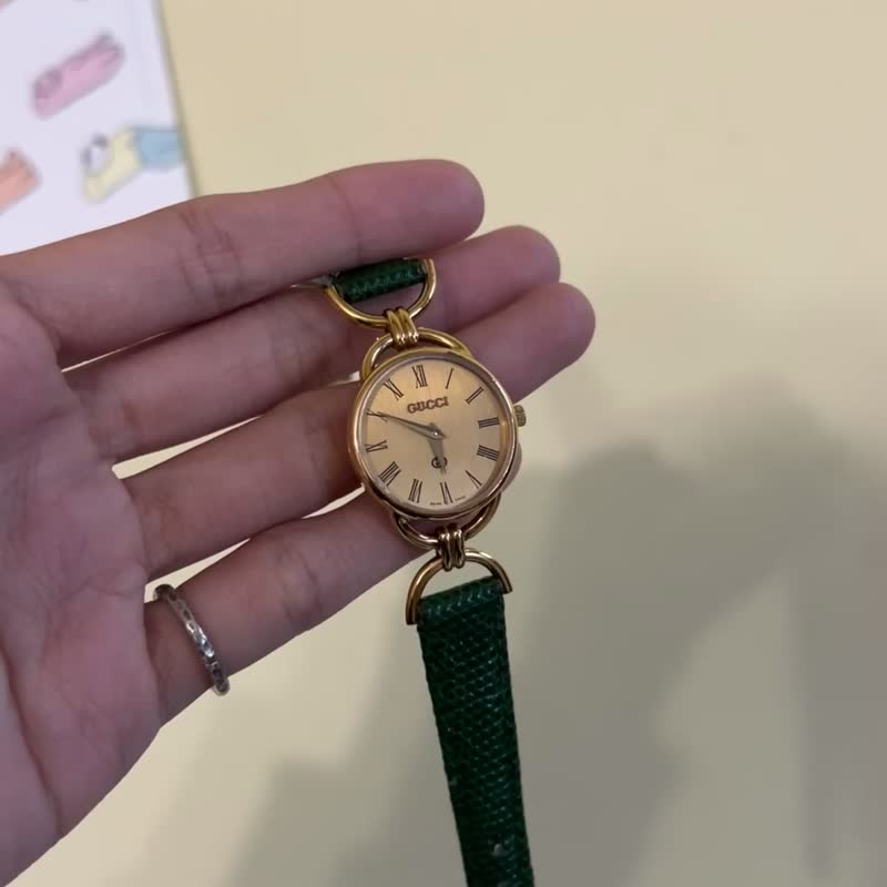 古董Gucci 6000L马蹄扣小金表 - 女表 - 其他材质 多色