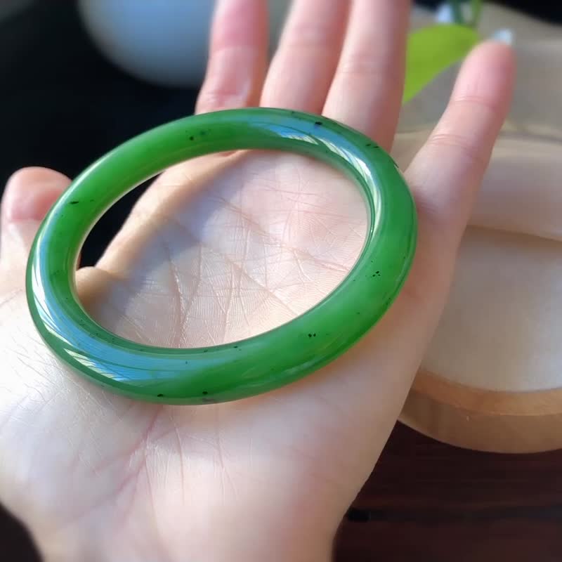 天然和田玉 碧玉手镯 圈口56.7mm 质地温润 - 手链/手环 - 玉石 