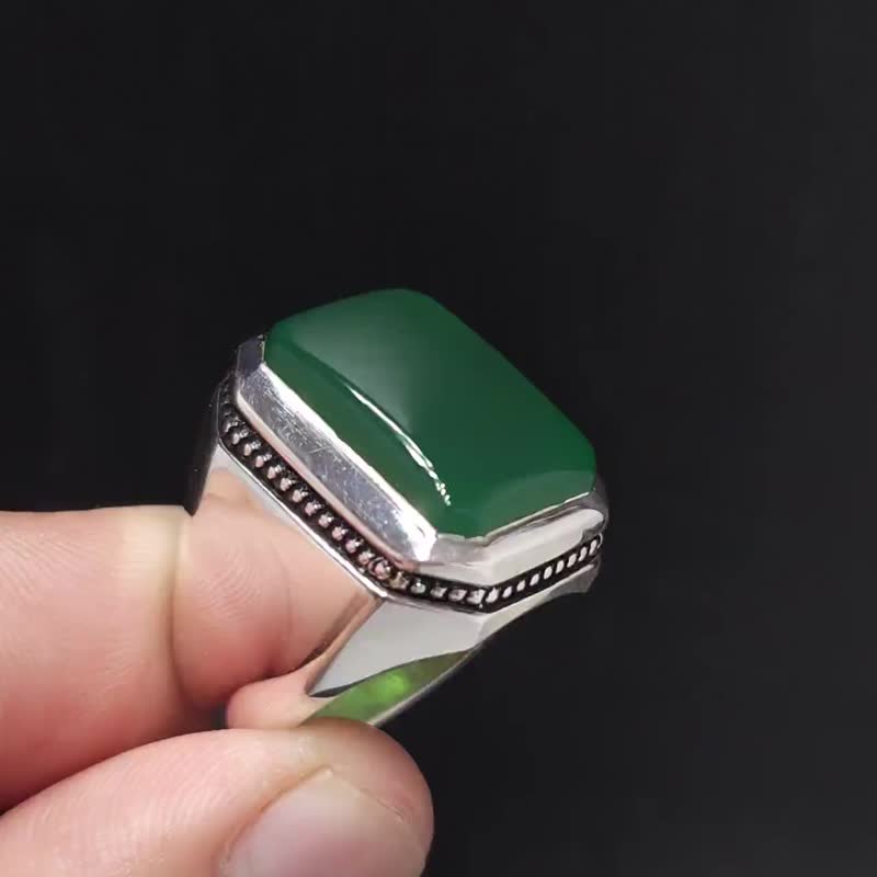 925 纯银戒指，天然深绿玛瑙，简约雅致 - 戒指 - 宝石 绿色