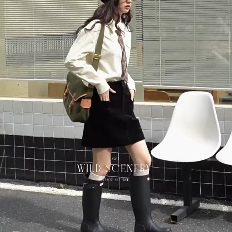 摩登黑色 老友記 復古燈芯絨鉚釘短裙 秋冬肌理機車風裙子 - 裙子 - 棉．麻 黑色