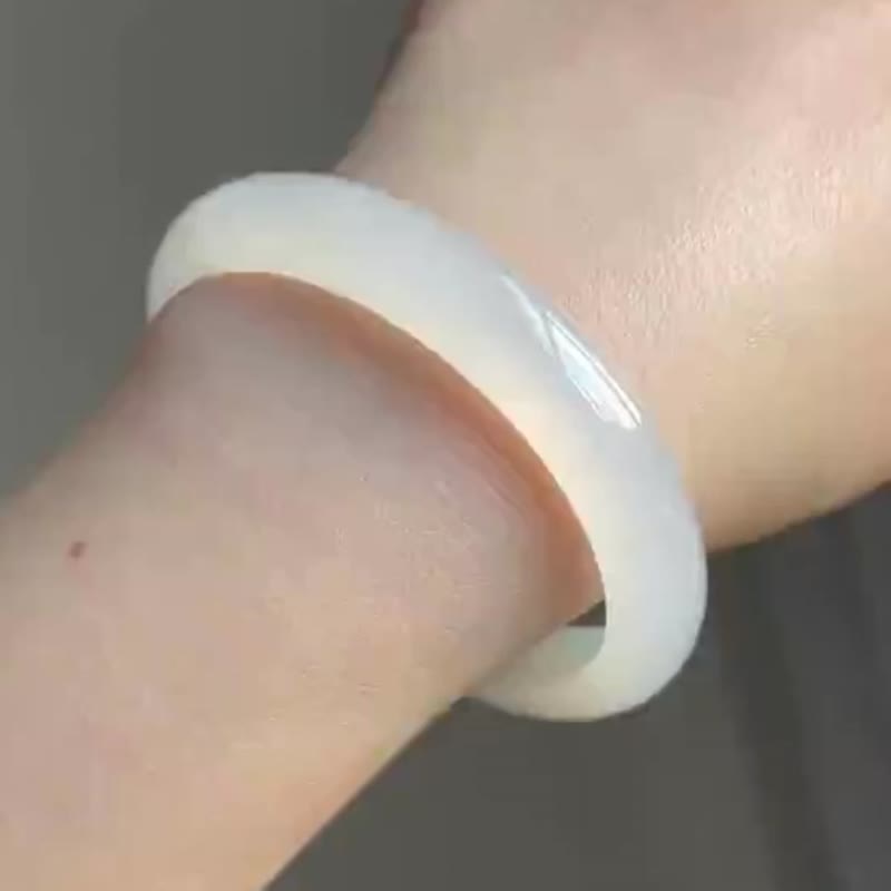 冰种翡翠天然翡翠玉镯A玉手镯 玉鈪 • 冰种藕色翡翠贵妃镯 - 手链/手环 - 玉石 