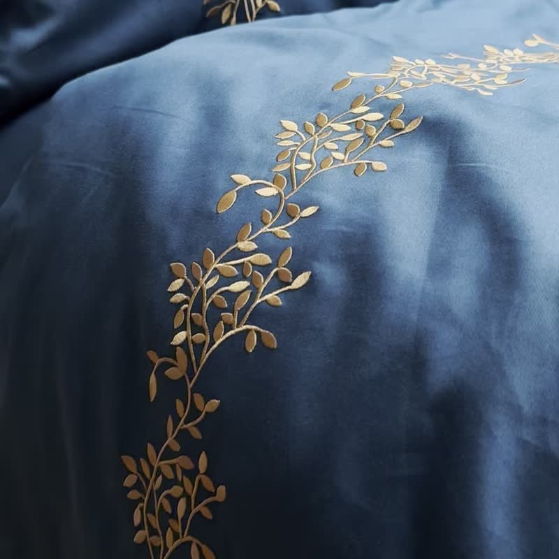 树枝刺绣枕头套 海洋蓝 | 信封式开口 | 100% 棉质缎面 - 寝具 - 棉 蓝色