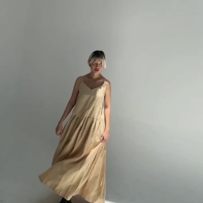 Linen thin strap long dress in Beige - 洋装/连衣裙 - 亚麻 卡其色