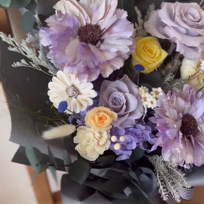 毕业花束 毕业礼物 生日花束 干燥向日葵 太阳花 紫色花束 干燥花 - 干燥花/捧花 - 植物．花 紫色