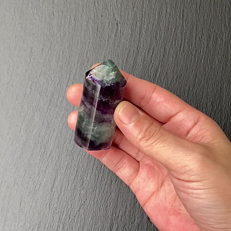 彩虹渐层萤石水晶柱 | 增智慧 招财开运、净化气场 | 快速出货 - 摆饰 - 水晶 多色