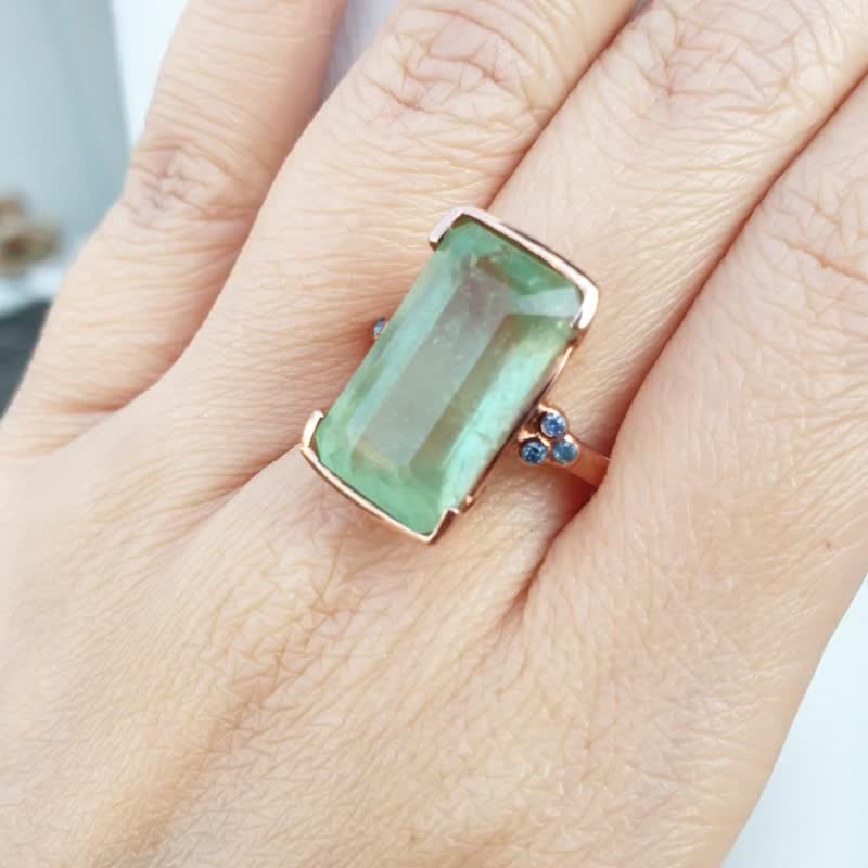 Aquamarine ring decorated with blue sapphire gemstone, silver 925 - 戒指 - 宝石 蓝色