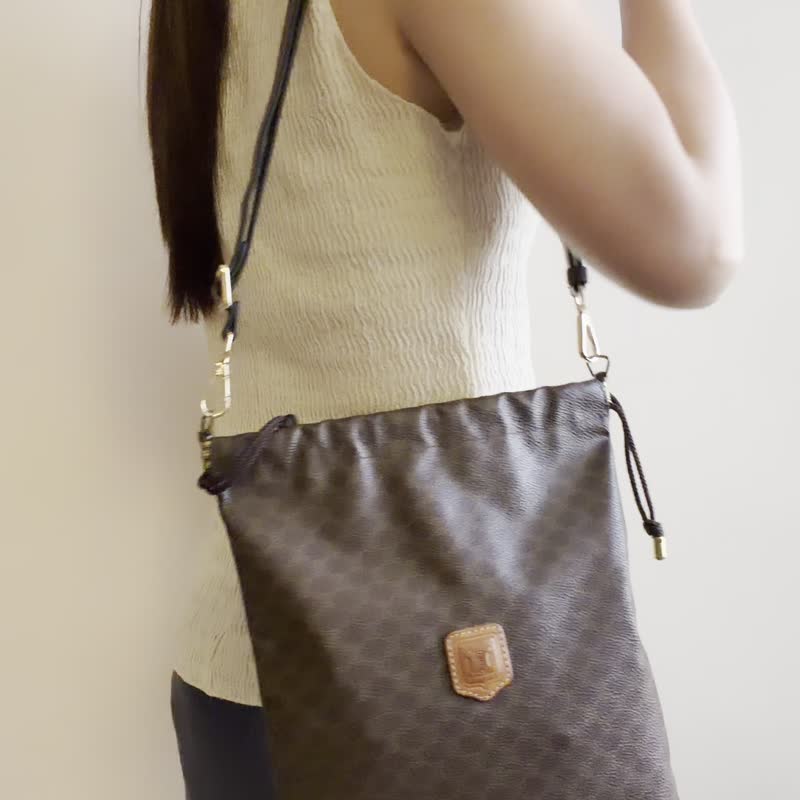 中古正品 Celine Macadam 凯旋门老花 索口袋 斜背包 侧背包 - 手提包/手提袋 - 防水材质 咖啡色
