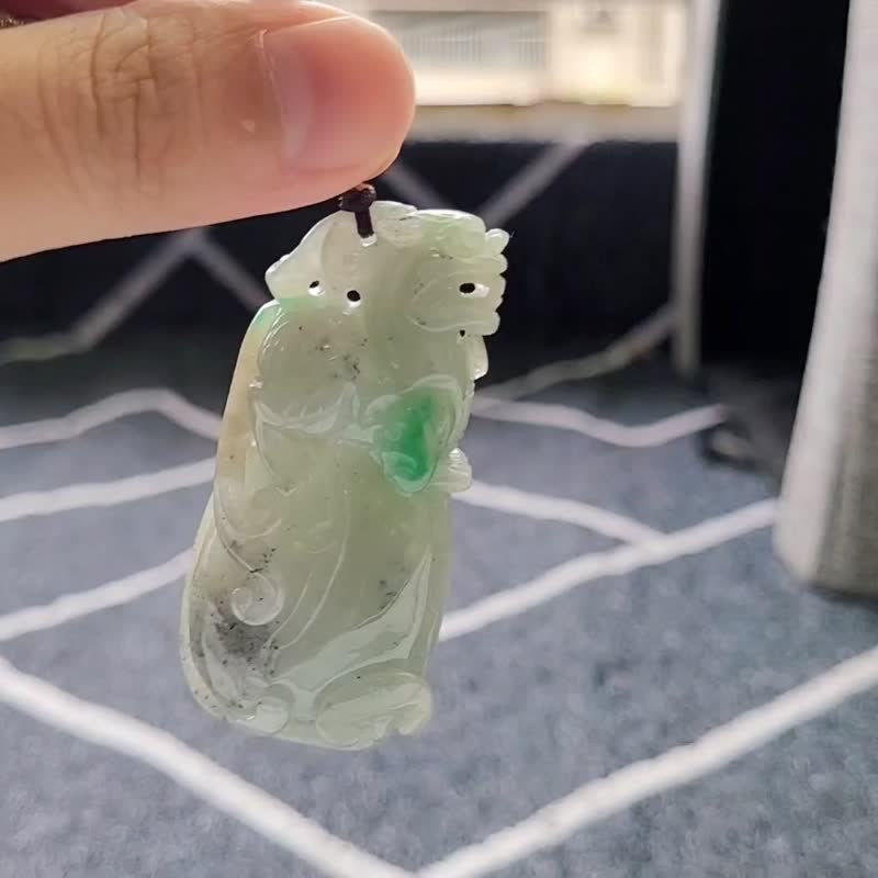 【亲翠】天然翡翠 冰三彩抱如意带毛流长尾貔貅项链 招财貔貅 - 项链 - 玉石 多色