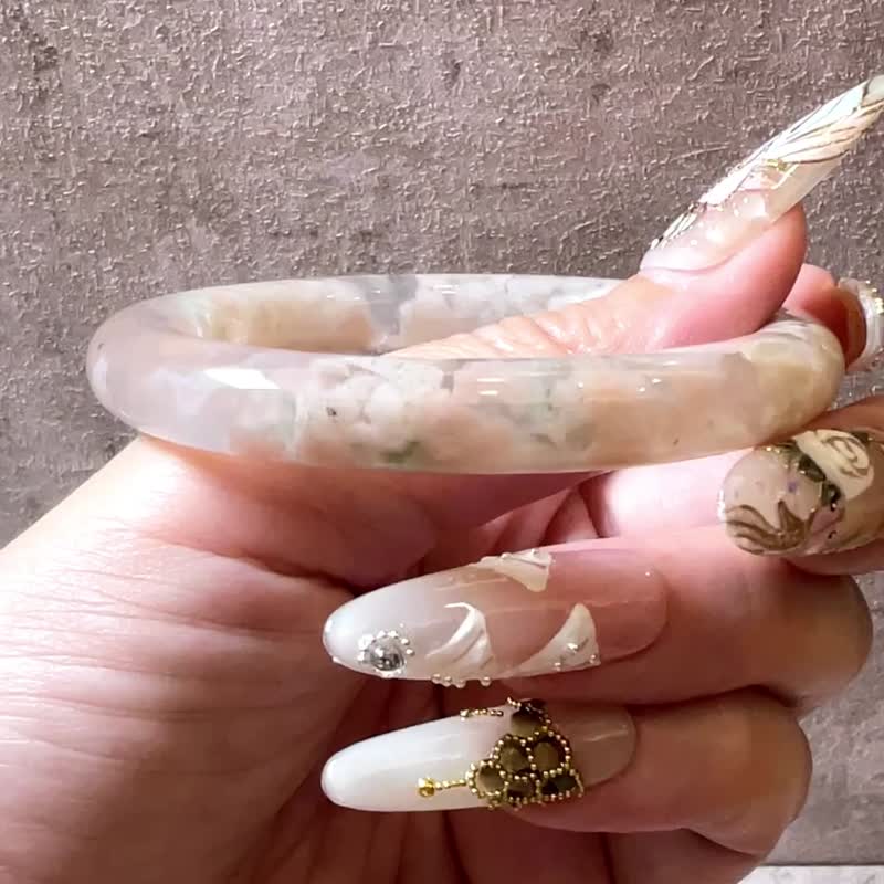 樱花玛瑙手镯 高货收藏稀有绝美菜园子 小清新圆条圈口50-52可戴 - 手链/手环 - 玉石 