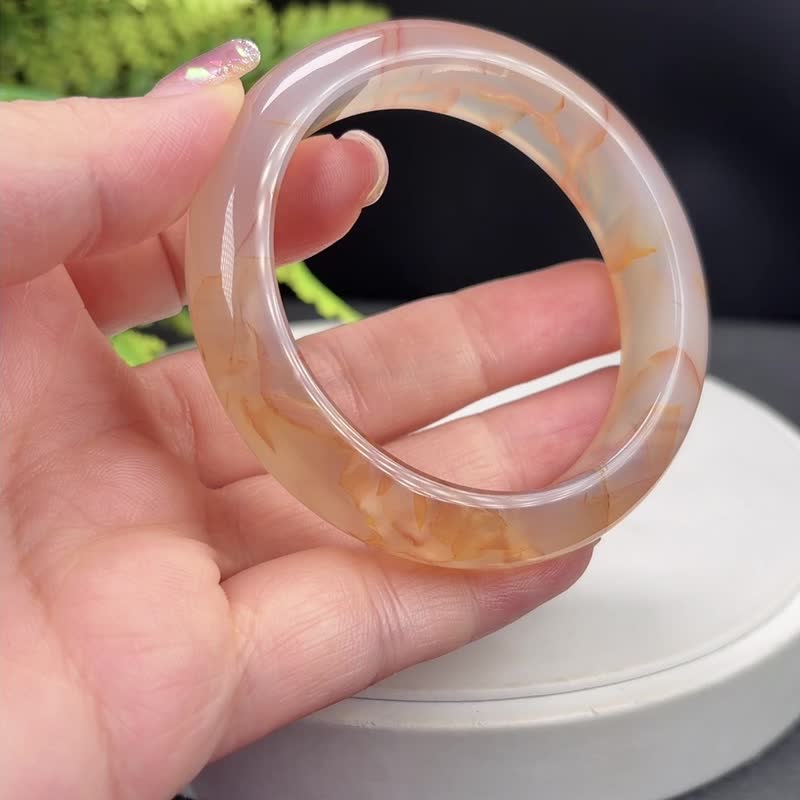 浅香槟灰玛瑙手镯 54MM 冰透起光飘红龙纹玉髓手环 心灵调和优裕 - 手链/手环 - 半宝石 