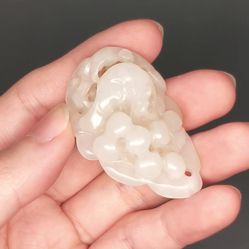多子多福篓空老和阗玉 –  纯古董 SA-076 - 其他 - 玉石 绿色