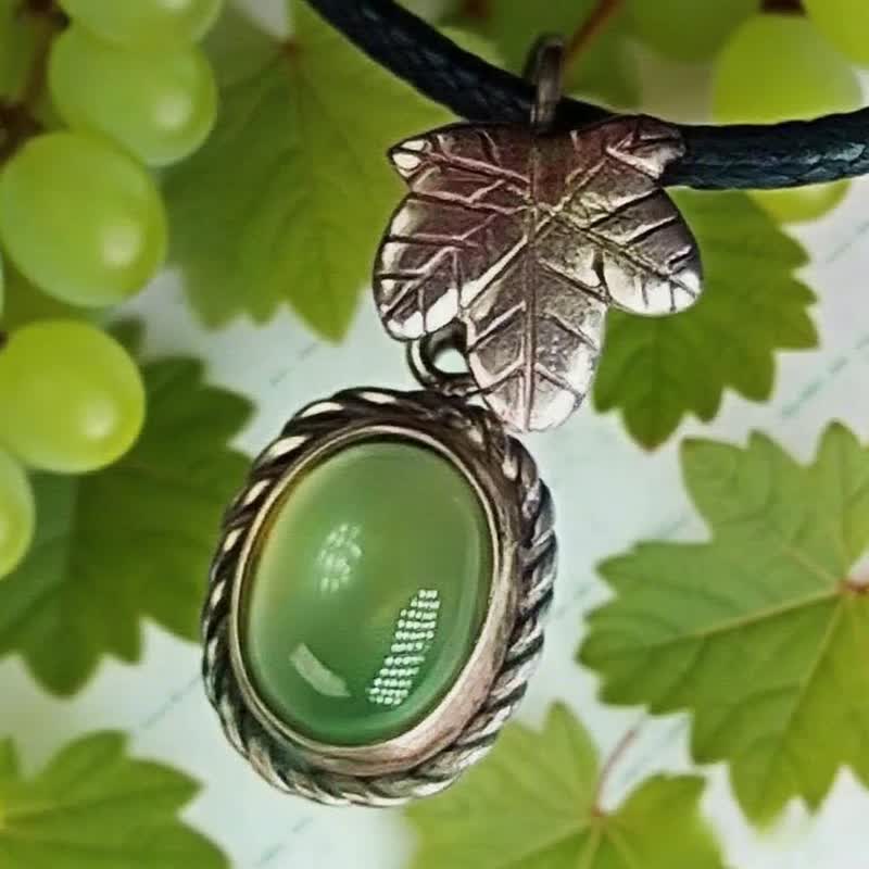 【Captain Flint银饰】葡萄石纯银项链 吊坠 手工 定制 希望之芽 - 项链 - 宝石 绿色