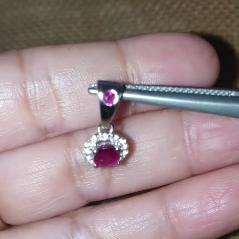 9k White gold, Natural Ruby gemstones and White Zircon gemstone Pendant - 项链 - 宝石 咖啡色