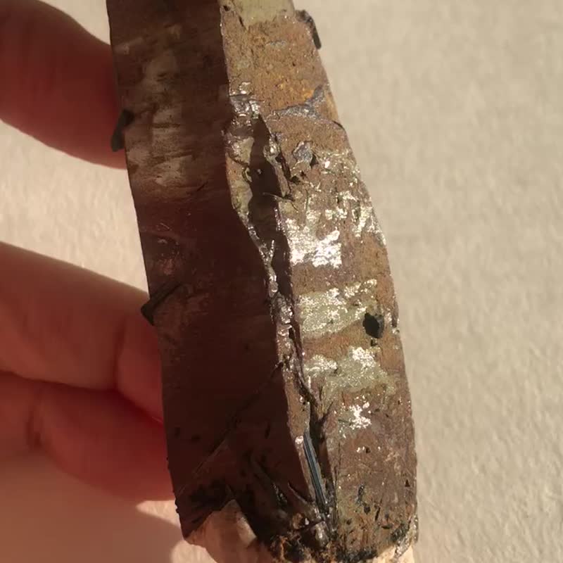 双色红绿皮茶水晶簇 黑碧玺水晶共生 摆件 天然原石 水晶原矿 - 摆饰 - 水晶 多色