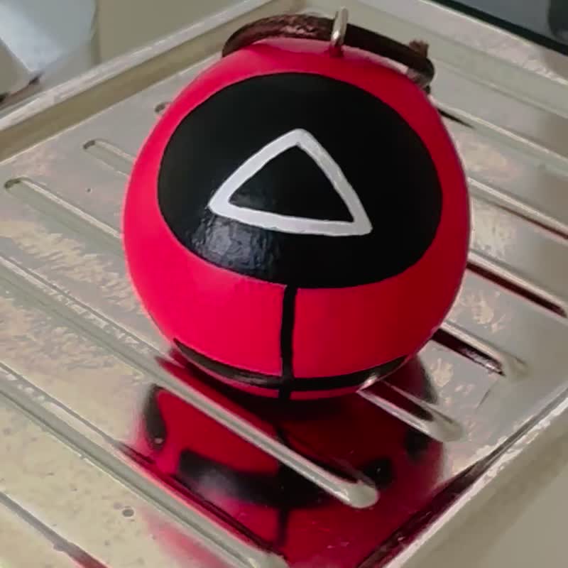 鱿鱼游戏 锁匙扣 锁匙圈 吊饰 圣诞老人 手工木制 - 钥匙链/钥匙包 - 木头 