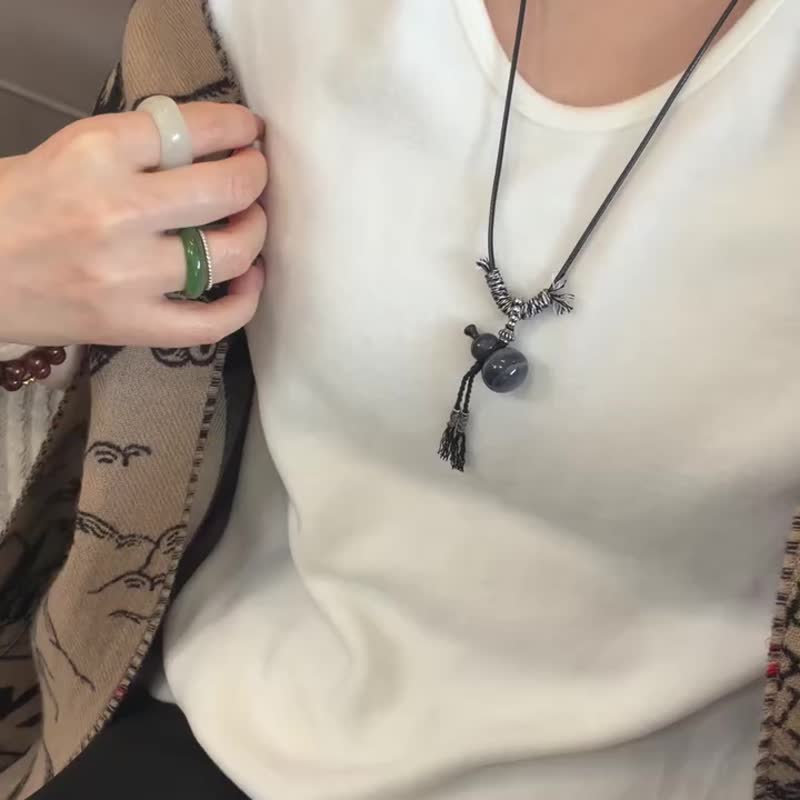 天然立体青花玉葫芦吊坠项链 青花和田玉吊坠 平安喜乐 福禄双全 - 项链 - 玉石 