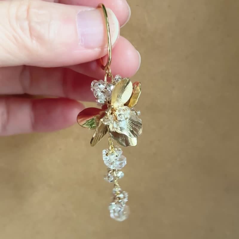 金属花卉耳骨夹 - 耳环/耳夹 - 其他金属 金色