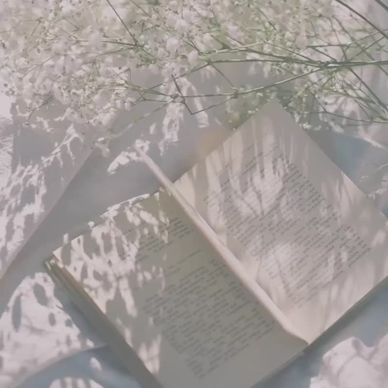 【 Kimiko手作饰品】三月诞生石系列 梦幻湛蓝 海蓝宝造型手链 - 手链/手环 - 水晶 蓝色