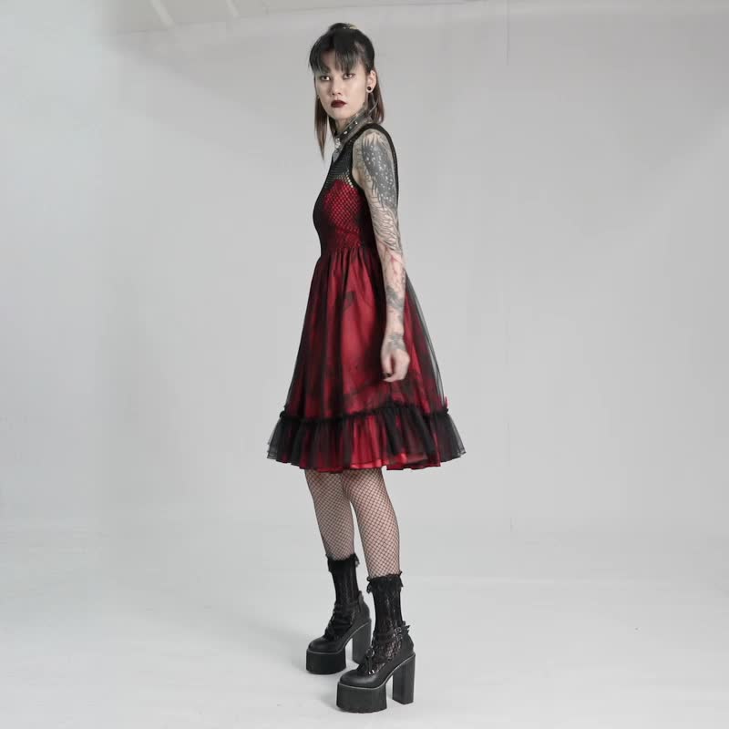 萝莉塔血色魔女连身裙 / 附袖套 - 洋装/连衣裙 - 其他材质 红色