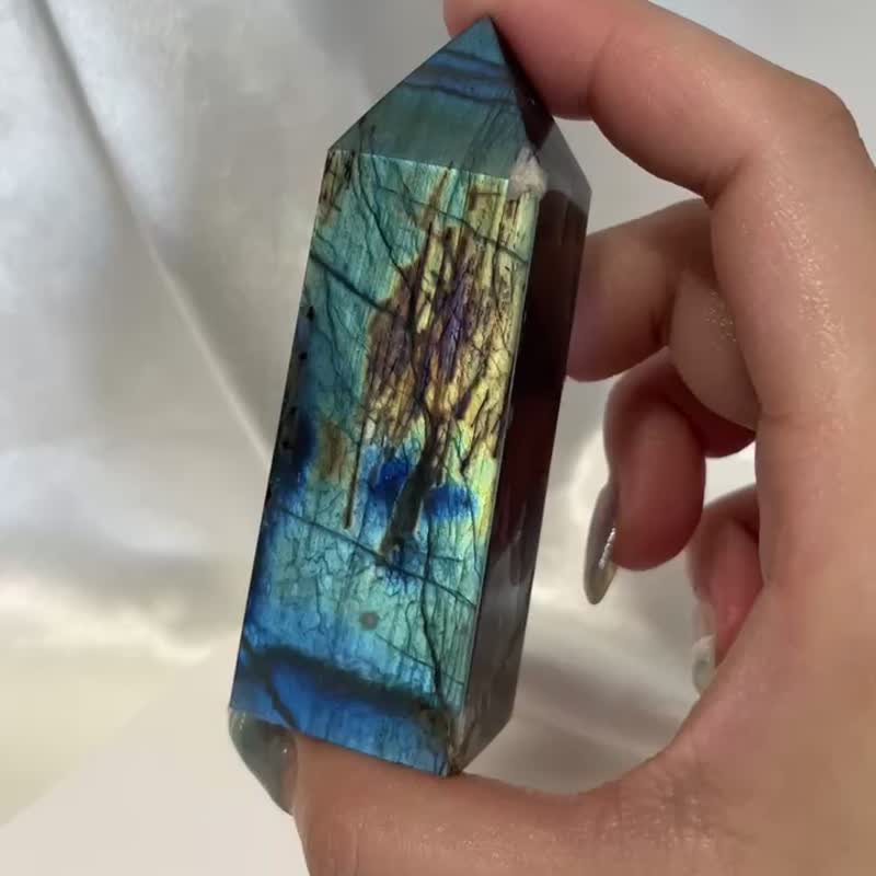 | 缓解疲劳与压力| 唤醒内在潜能 | 平稳磁场 | 加拿大拉长石柱 - 摆饰 - 水晶 多色