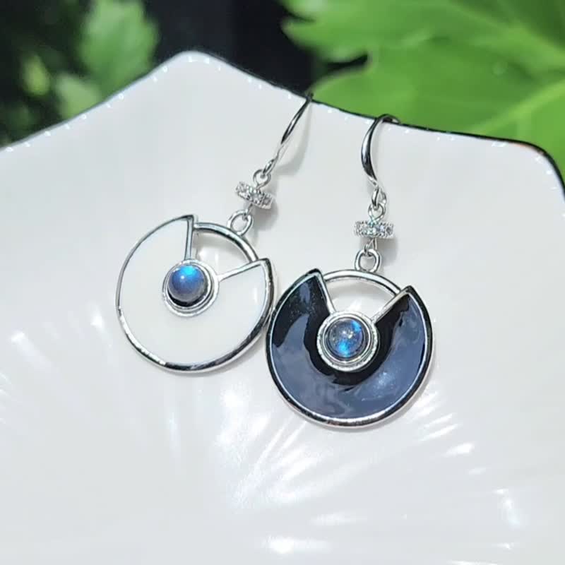 顶级拉长石 古钱 黑白 阴阳 领袖 事业 智慧 不对称设计耳环 礼物 - 耳环/耳夹 - 宝石 黑色